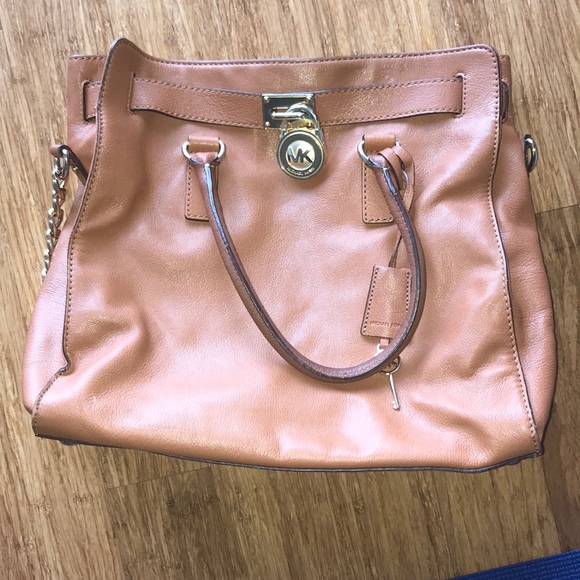 Micheal Kors Hamilton Bag (Dust Bag Included)